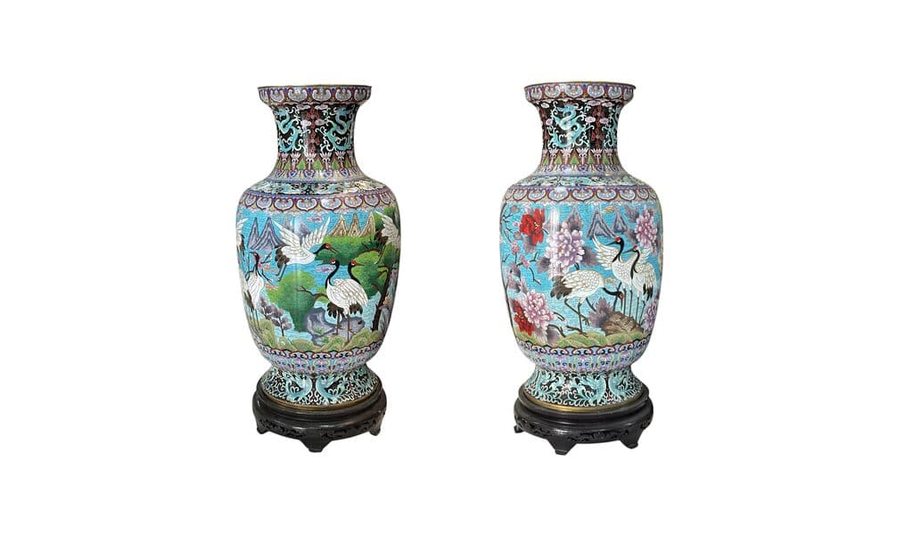 Par de jarrones de Unknown Artist - Cloisonne, 20th Century