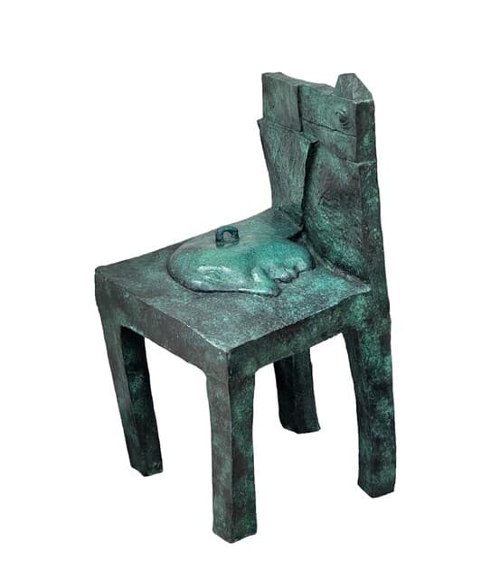 Bronze chair de Javier Arevalo