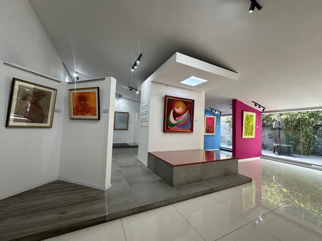 Sangre y Forma exhibition at G2 Gallery